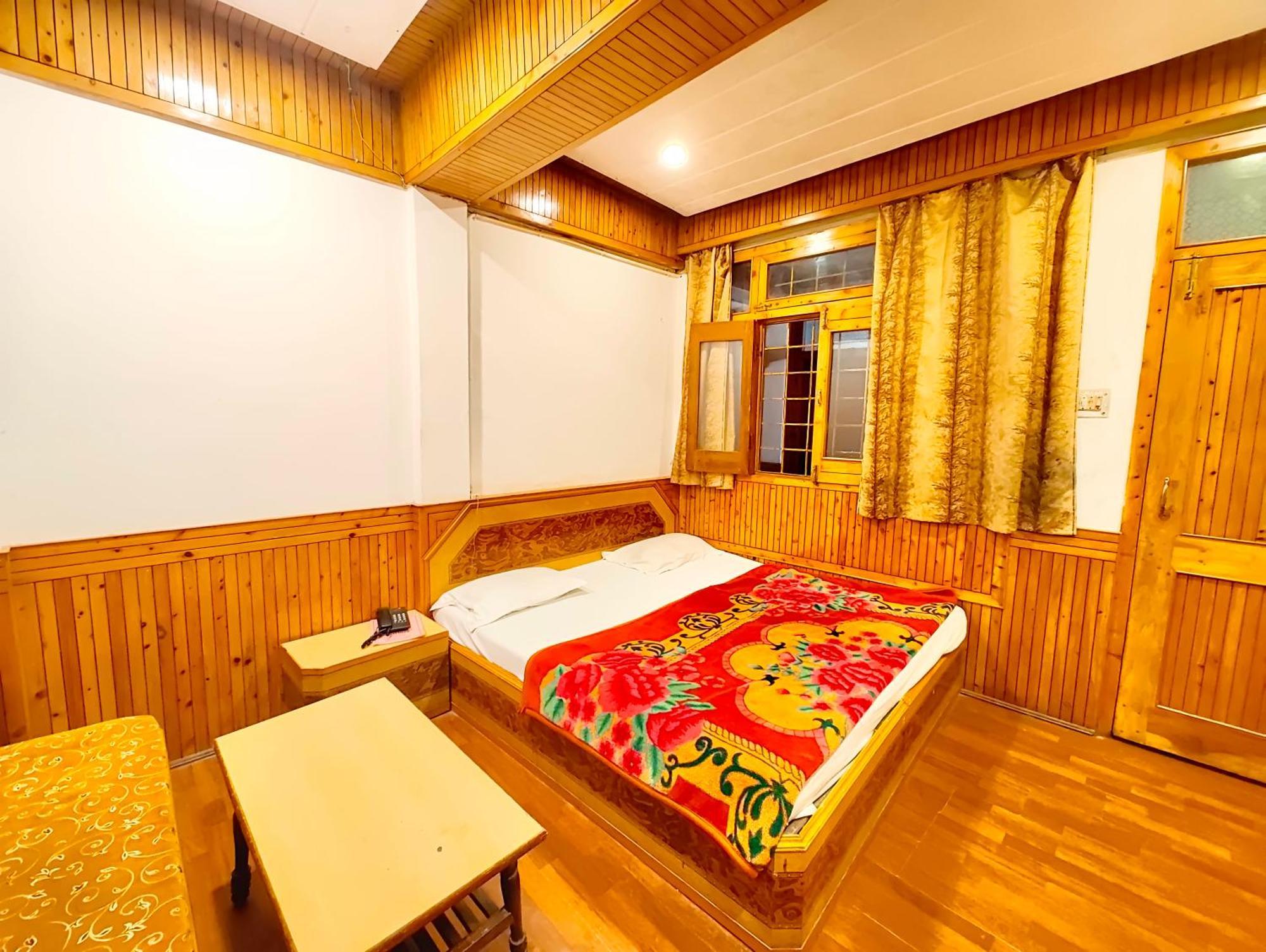Hotel Shalimar The Mall Road Nainital Εξωτερικό φωτογραφία