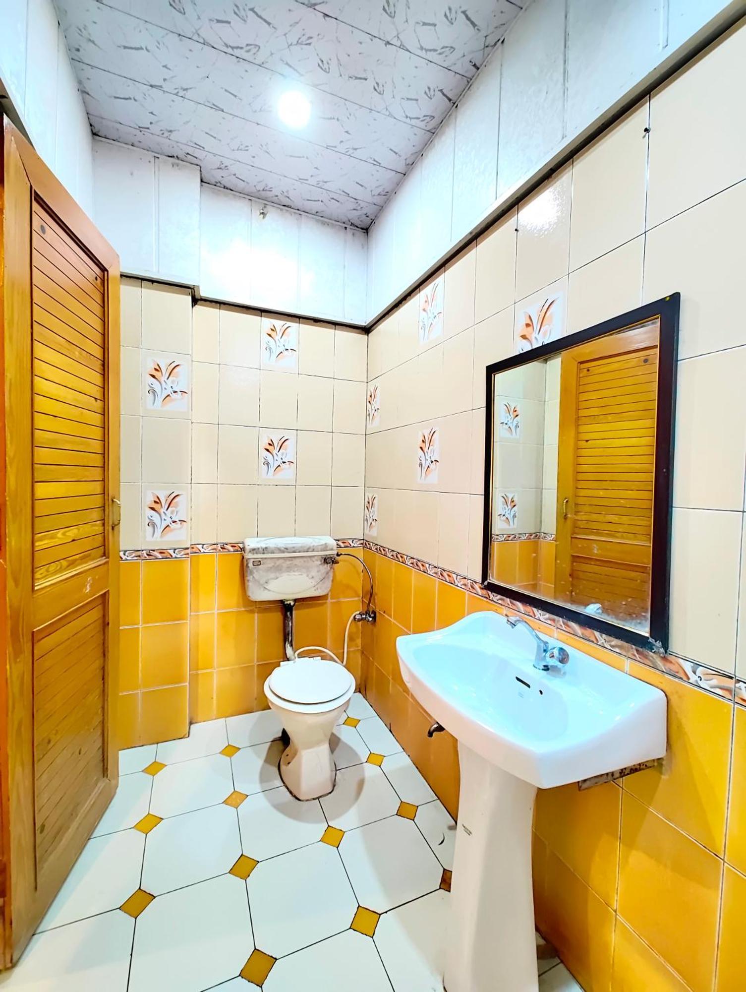 Hotel Shalimar The Mall Road Nainital Εξωτερικό φωτογραφία