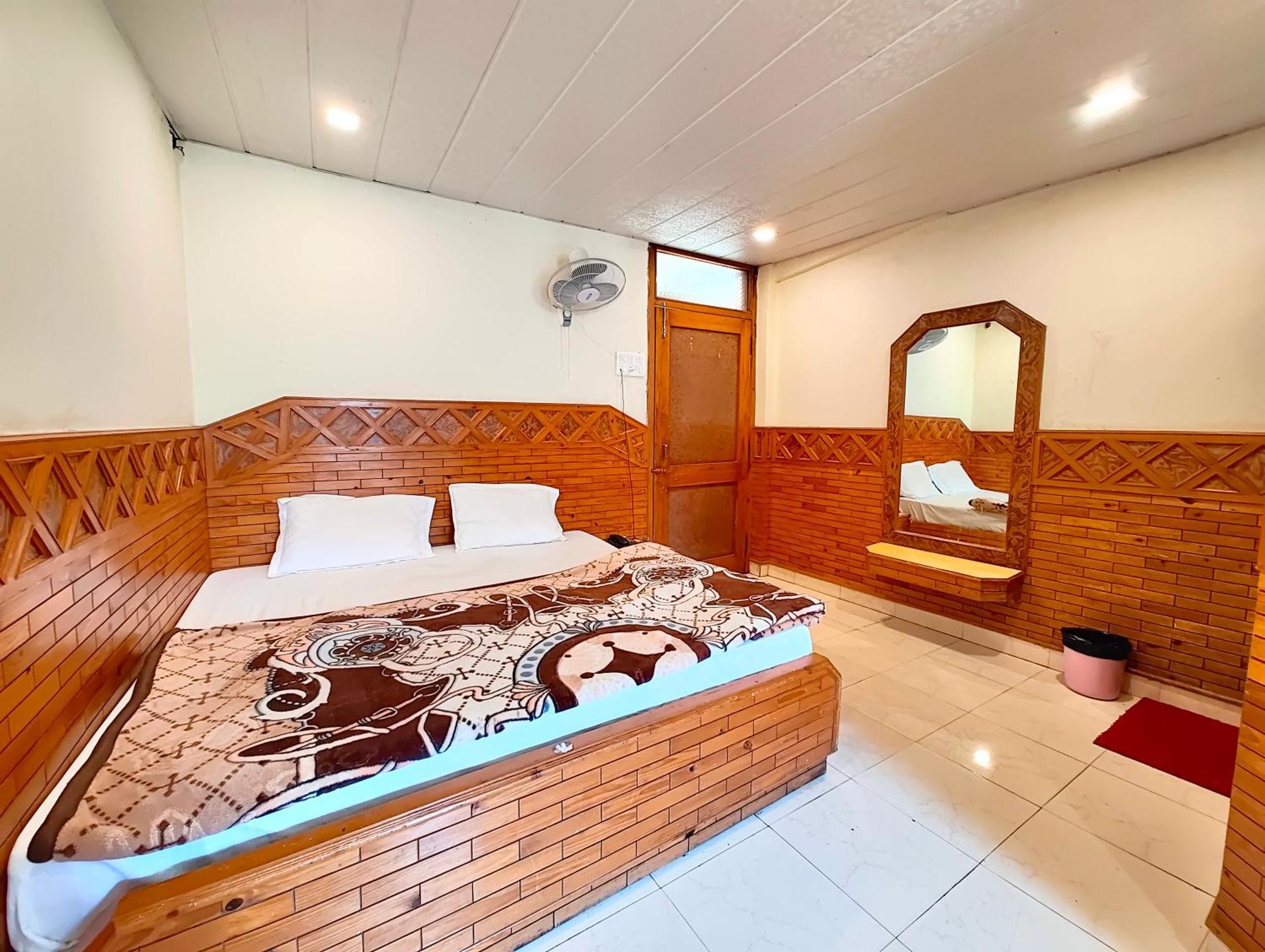 Hotel Shalimar The Mall Road Nainital Εξωτερικό φωτογραφία