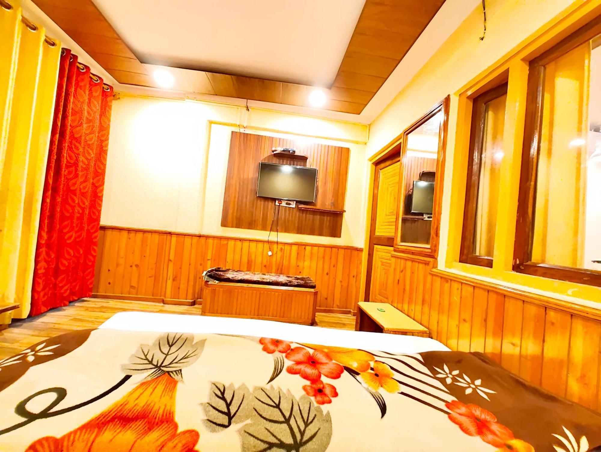 Hotel Shalimar The Mall Road Nainital Εξωτερικό φωτογραφία
